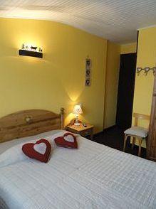 Du Château Hotel 2*